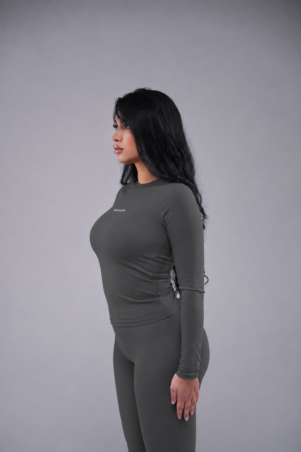 Essential Top (Gray) model back