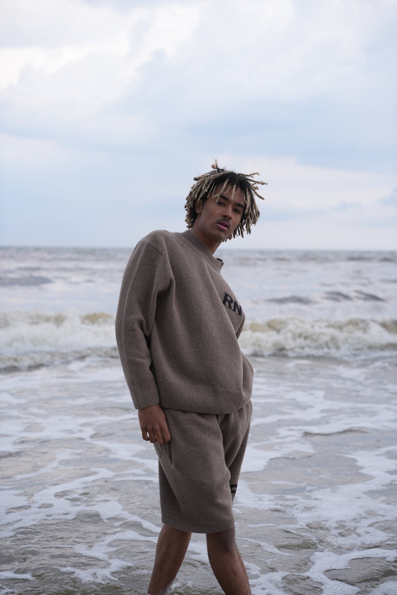rn knitted shorts (brown) - Rey Nuevo Clothing