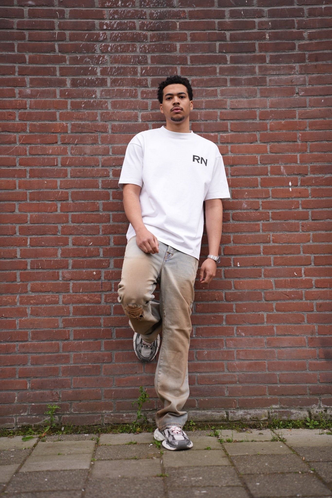 dirty jeans - Rey Nuevo Clothing