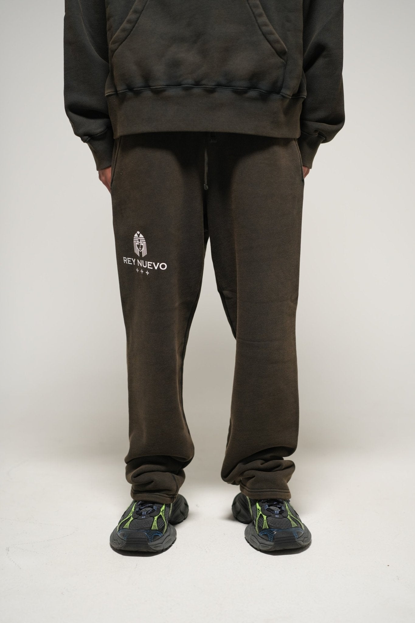 IMPERIAL SWEATPANTS (Washed Black) - Rey Nuevo Clothing